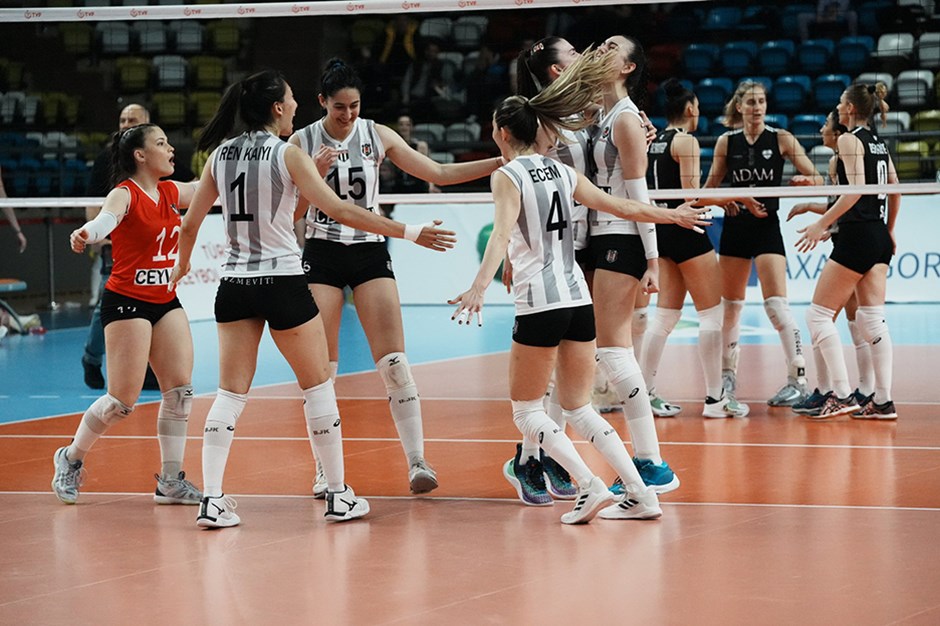 Kadınlar Voleybol 1. Ligi'nde şampiyon Beşiktaş