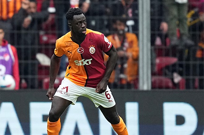 Tümer Metin, Galatasaray maçında gözlerine inanamadı: "Ömrümde ilk defa gördüm"  - 6. Foto