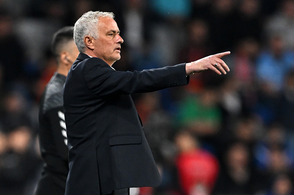 NTV Spor: Jose Mourinho'dan Ali Koç'un transfer sözleri üzerine açıklama