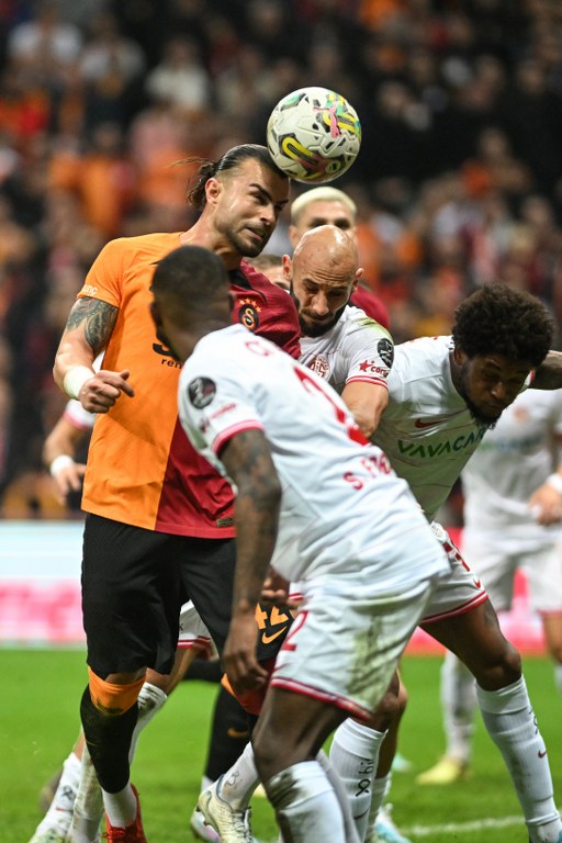 ¿Hay fuera de juego en la portería del Antalyaspor? - 2da Foto