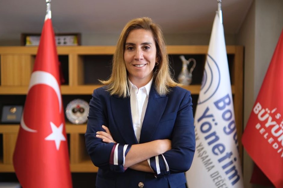 Merve Öztopaloğlu kimdir, aslen nereli, gerçek mesleği nedir? Merve Öztopaloğlu’nun kariyeri