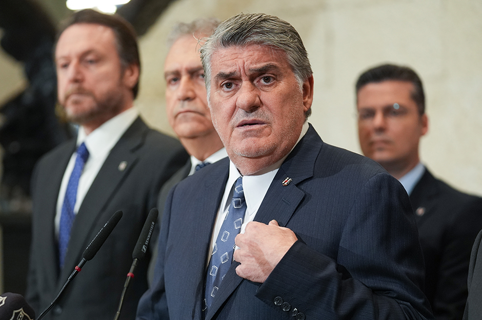 Beşiktaş, Galatasaray Derbisine Yabancı Hakem Getiriyor- Son Dakika Spor Haberleri