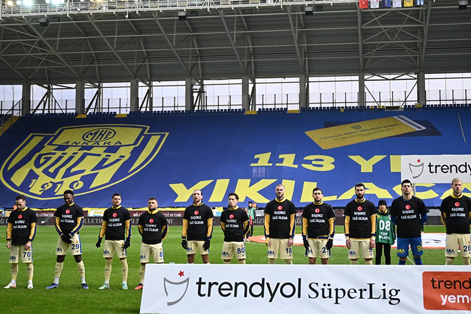 Adana Demirspor maçı öncesi Ankaragücü taraftarı için karar verildi 