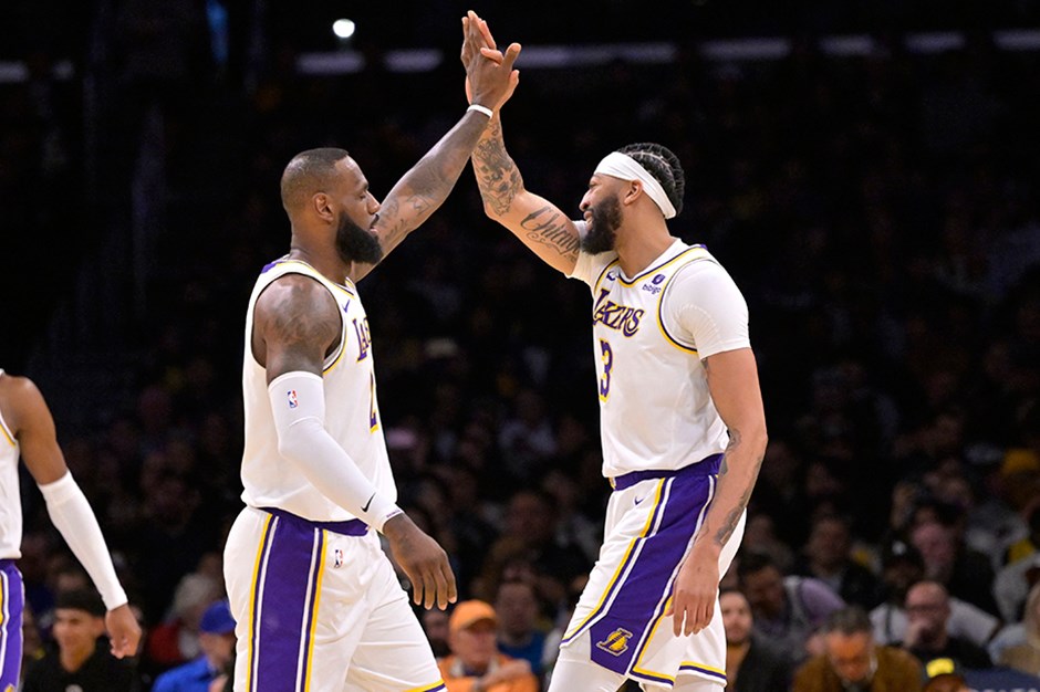 Los Angeles Lakers 295 sayı atılan maçta Indiana Pacers'ı mağlup etti