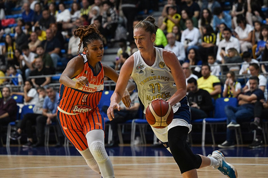 Fenerbahçe Alagöz Holding, EuroLeague Kadınlar'da dolu dizgin