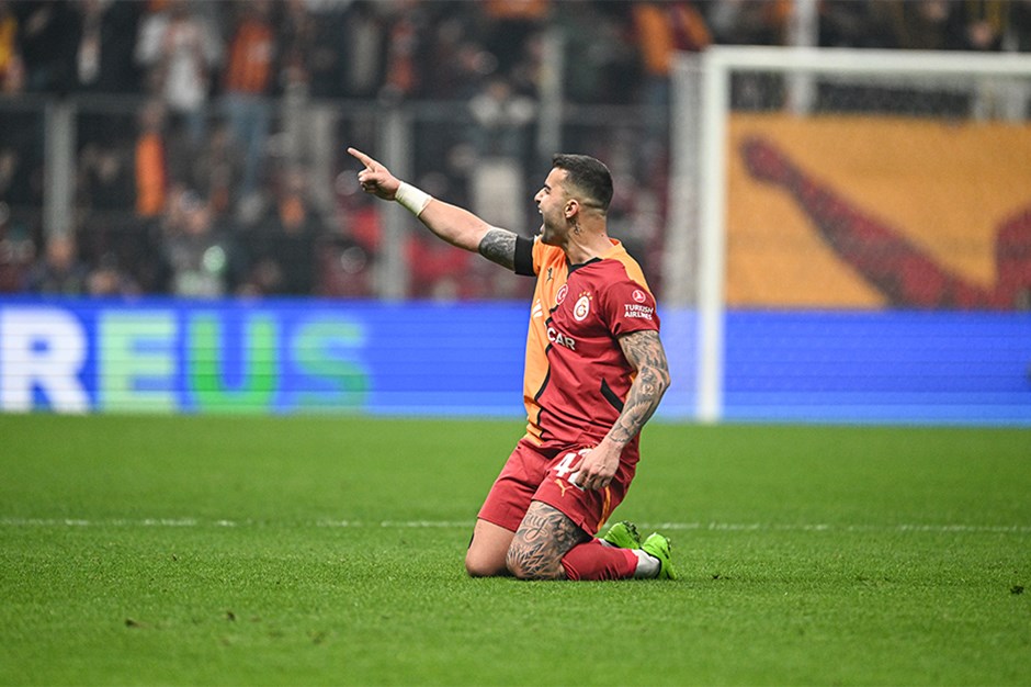 Abdülkerim Bardakcı'dan Muslera'ya destek: "Bu kulübün efsanelerinden biri"