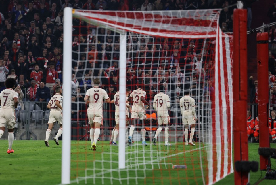 Dünya, Şampiyonlar Ligi'ndeki tarihi skoru konuşuyor  - 1. Foto