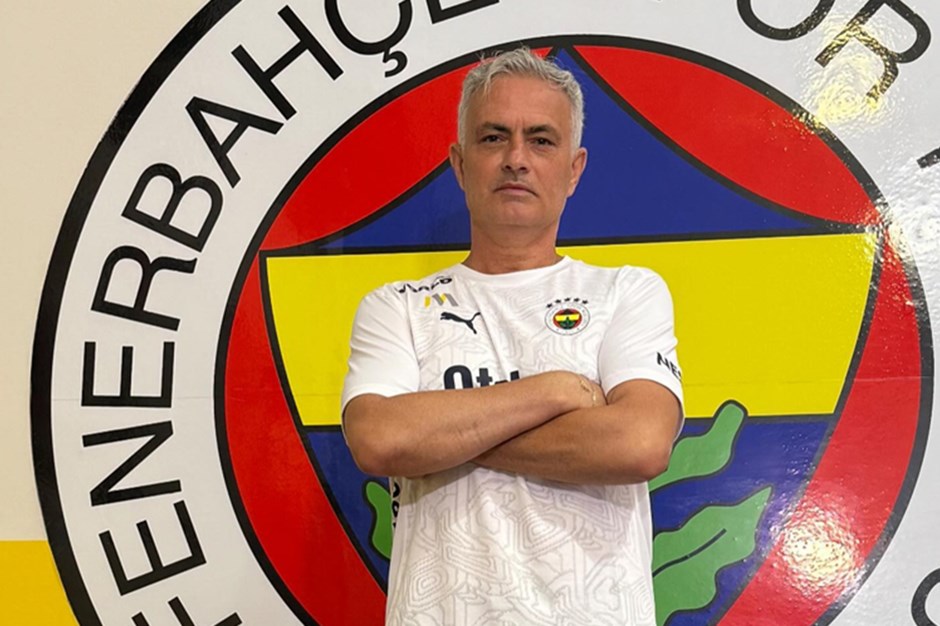 Jose Mourinho'dan Fenerbahçe'nin kampına saatler kala dikkat çeken paylaşım- Son Dakika Spor Haberleri | NTVSpor