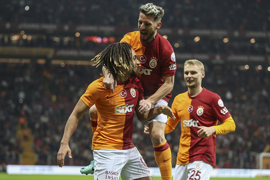 Galatasaray yenilmezlik serisini 24'e çıkardı