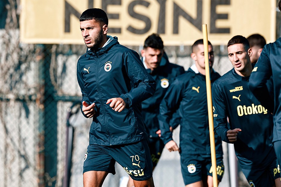 Fenerbahçe, Slavia Prag maçına hazırlanıyor