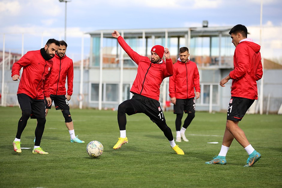 Sivasspor'a 3 müjde birden