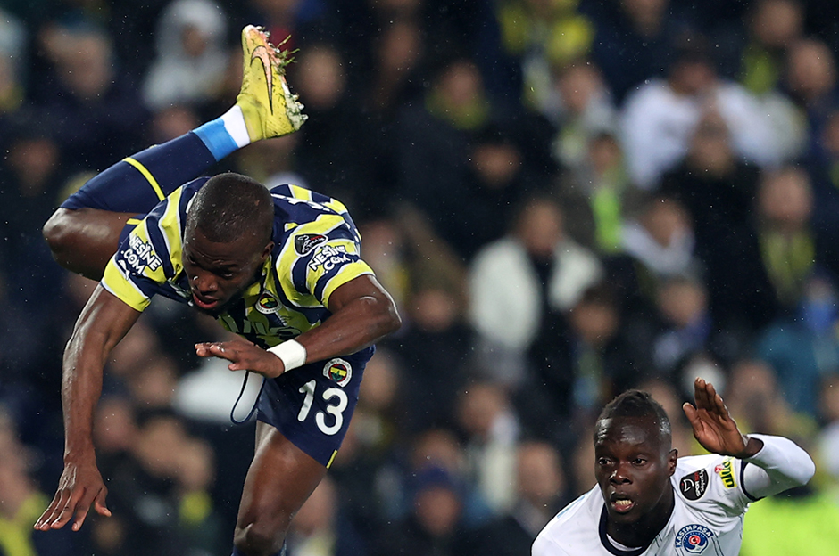 Jesus müdahale etti; penaltı atıcısı değişti - 6. Foto