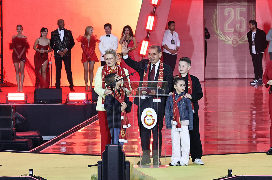 Galatasaray'da 25. şampiyonluk coşkuyla kutlandı  - 11. Foto