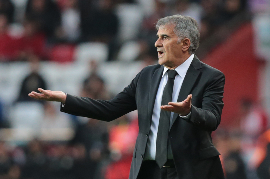 "Her oyunda sorunu çözen adam" Spor yazarları Beşiktaş için ne dedi?  - 2. Foto