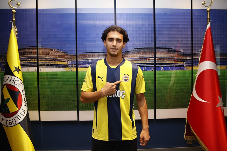 Fenerbahçe 19 yaşındaki stoperi transfer etti: Yiğit Fidan'dan 4 yıllık imza