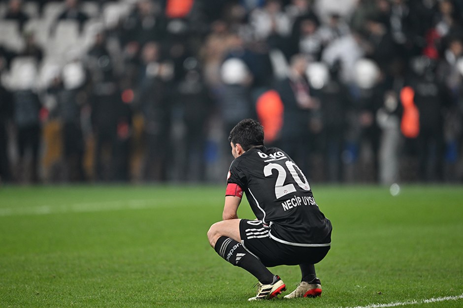 Beşiktaş derbilerde kayıp 