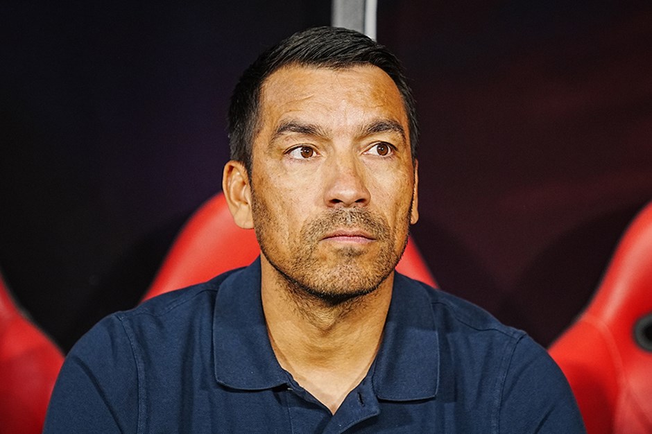 Van Bronckhorst, Semih Kılıçsoy'un neden 11'de olmadığını açıkladı