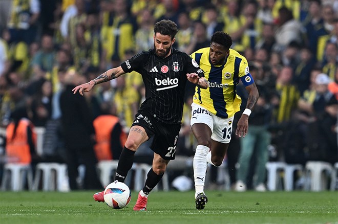 Derbi Avrupa'da manşetlerde: Fenerbahçe-Beşiktaş maçı için olay ifade  - 8. Foto