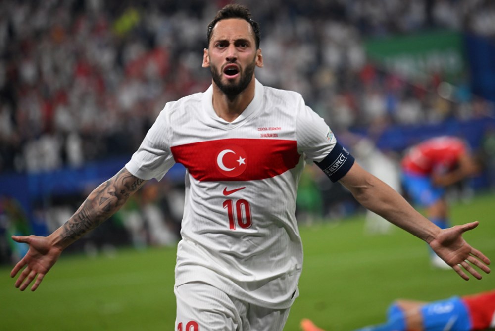 Hakan Çalhanoğlu'ndan Hollanda yorumu - 1. Foto