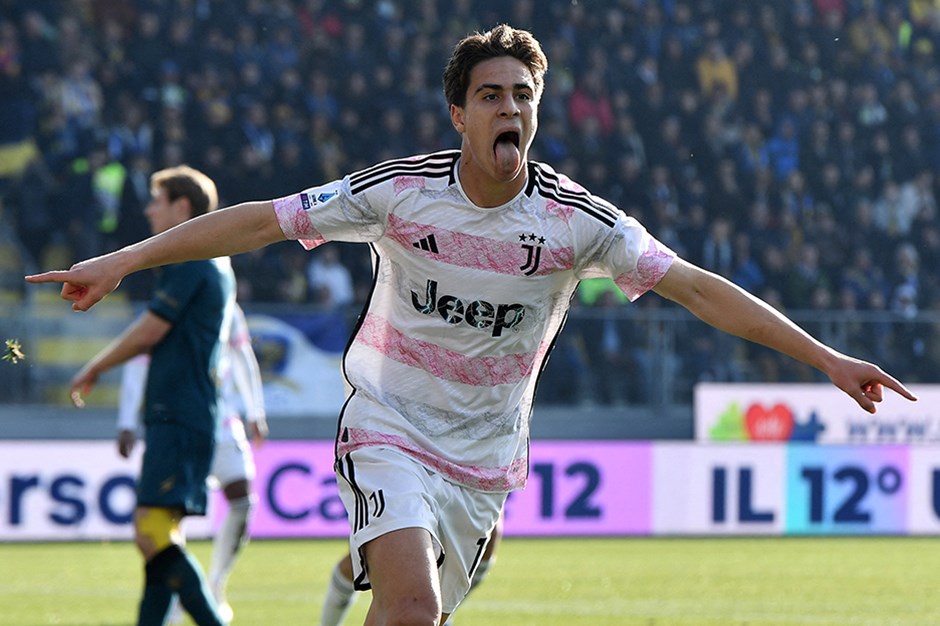 İZLE | Kenan Yıldız harika gol attı, Juventus tarihine geçti