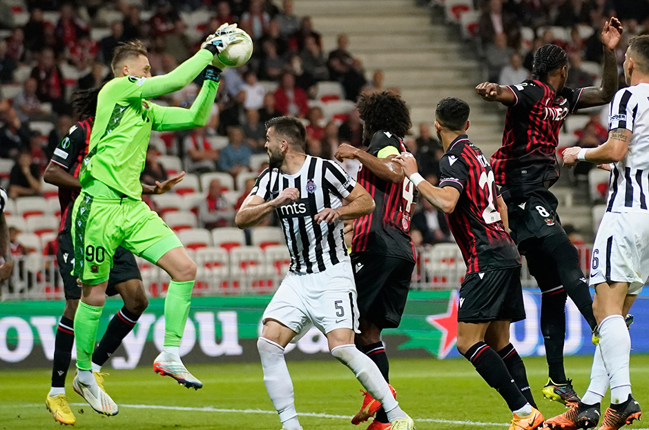 Galatasaray'a 1.99'luk kaleci: Pazarlıklar başladı  - 6. Foto