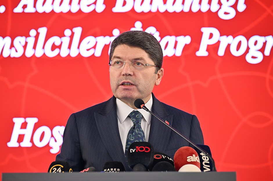Adalet Bakanı Tunç açıkladı, sporda şiddete karşı yeni düzenleme geliyor