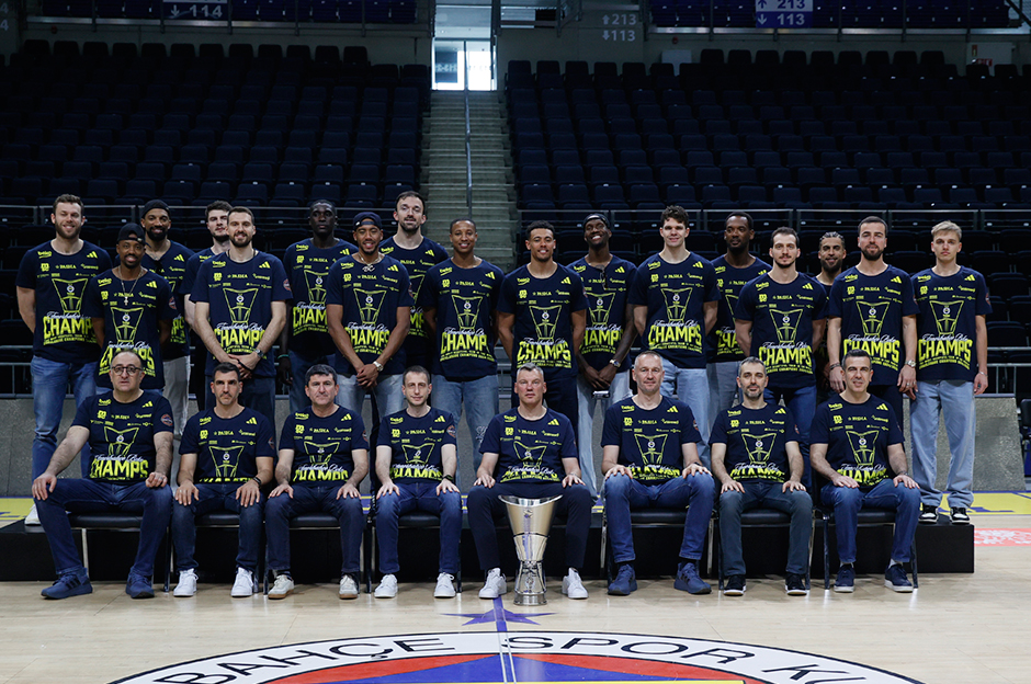 Fenerbahçe Beko, EuroLeague şampiyonluğunu kutladı  - 8. Foto