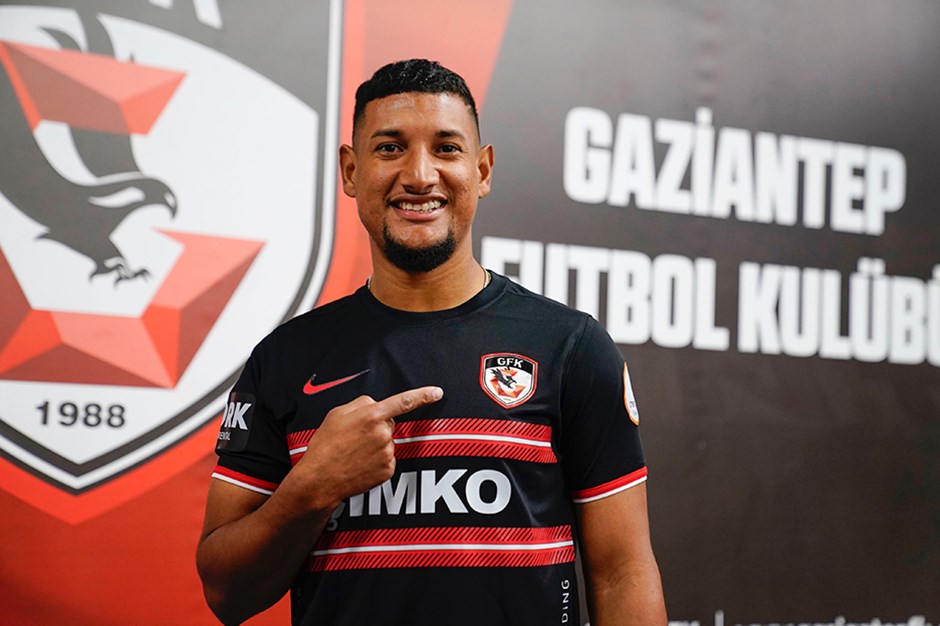 Gaziantep FK, ara transferde ilk imzayı duyurdu