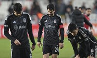 "Sahi biz ne izledik böyle!" | Spor yazarları Beşiktaş için ne dedi?