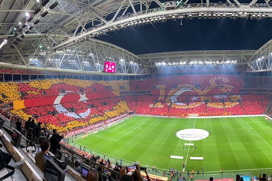 Galatasaray'da derbi şöleni: Dev koreografi hazırlığı ve rekor gelir beklentisi