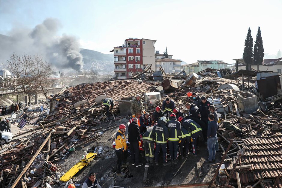 10 ili vuran depremin ardından 1117 artçı deprem gerçekleşti