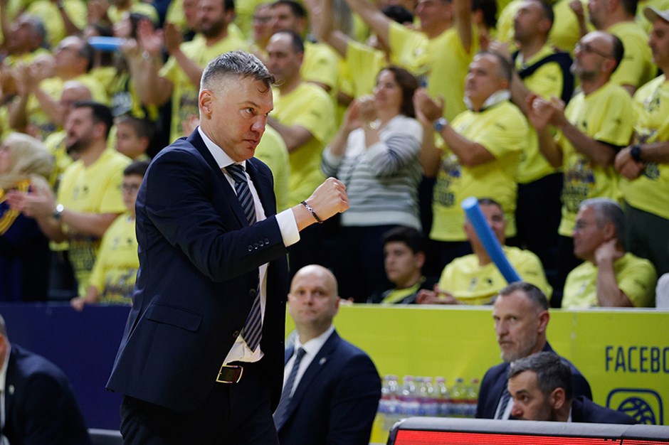 Jasikevicius'tan Fenerbahçe taraftarına çağrı