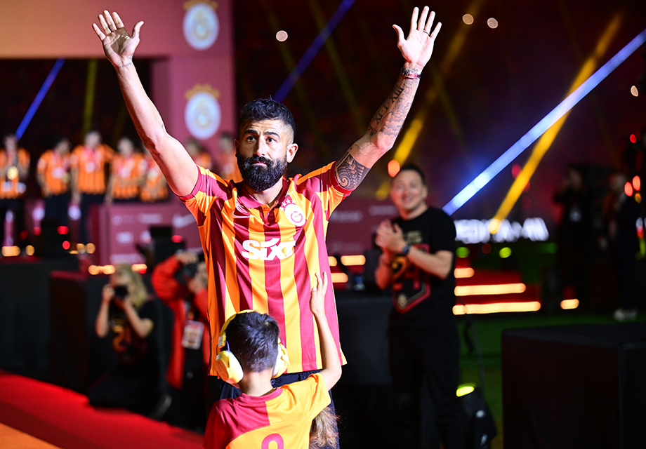 Galatasaray'da sürpriz ayrılık kapıda: Vedayı engelleyebilecek tek bir yol var  - 4. Foto