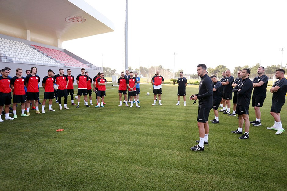 Antalyaspor'da yeni sezon hazırlıkları başladı