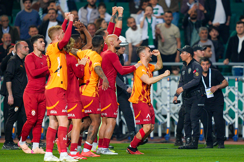 "Her takımın birkaç adım önünde" | Spor yazarları Galatasaray için ne dedi?  - 3. Foto