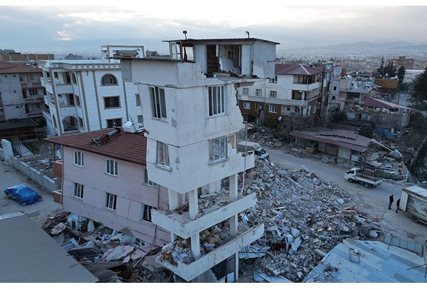 Deprem üretmek mümkün mü? Depremlerle ilgili doğru bilinen yanlışlar ve merak edilenler - 1. Foto