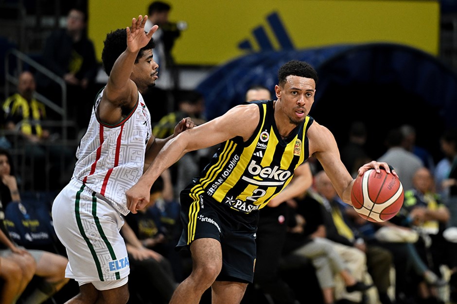 Fenerbahçe Beko normal sezonu lider bitirmeyi garantiledi