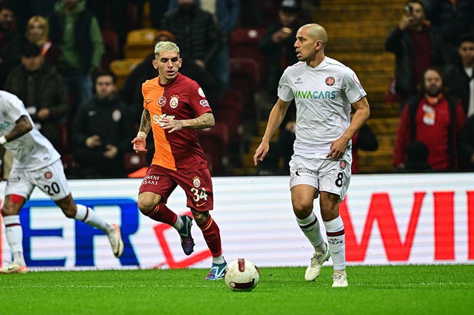 Feghouli'nin 5 maçlık cezası onandı