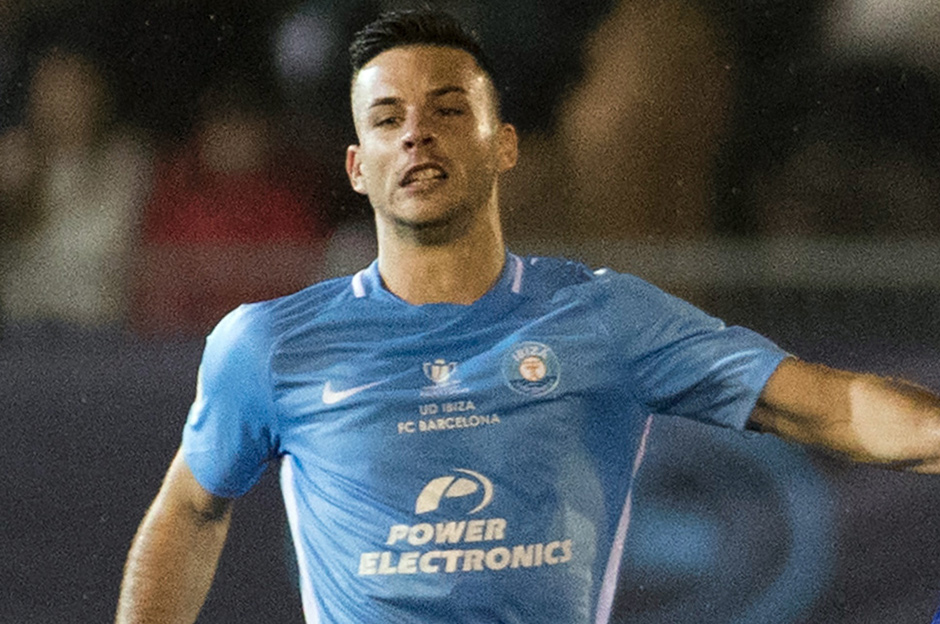 Trabzonspor'a 43 maçta 41 gol katkısı veren İspanyol forvet  - 5. Foto