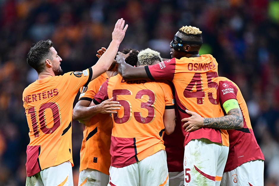 Galatasaray evinde 4 golle kükredi