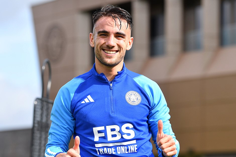 Leicester City güne Yunus Akgün'le başladı