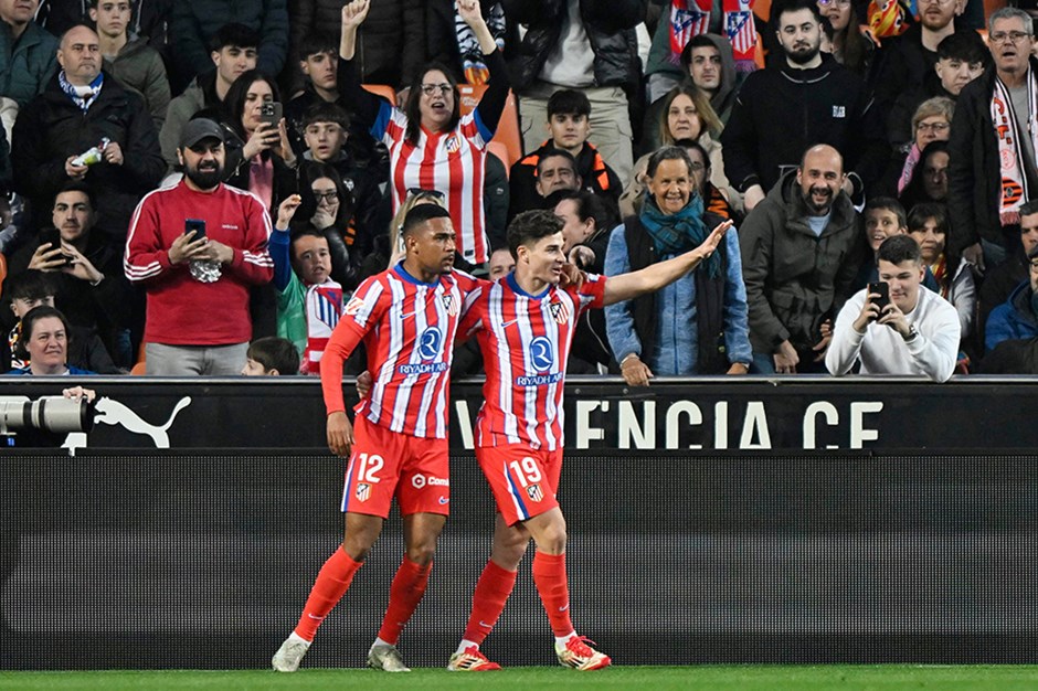 Atletico Madrid zirve takibini sürdürdü