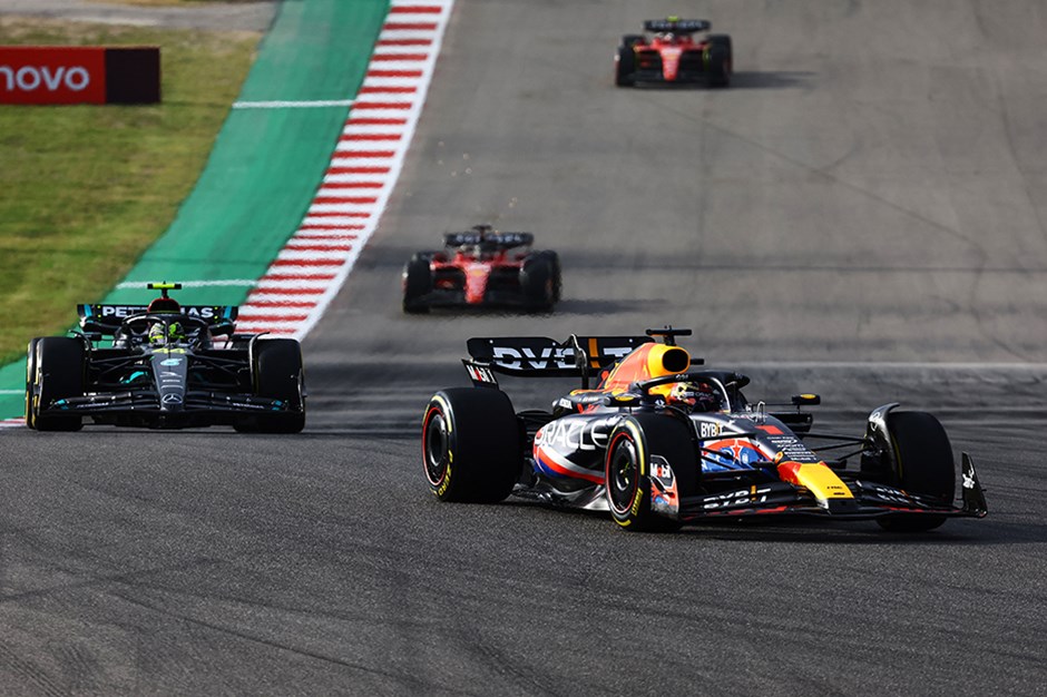 F1 ABD Grand Prix'sinin sprint yarışında kazanan Verstappen 