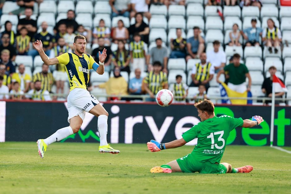 Fenerbahçe - Hajduk Split maçı hangi kanalda, saat kaçta? Fenerbahçe - Hajduk Split maçı bugün mü, ne zaman?