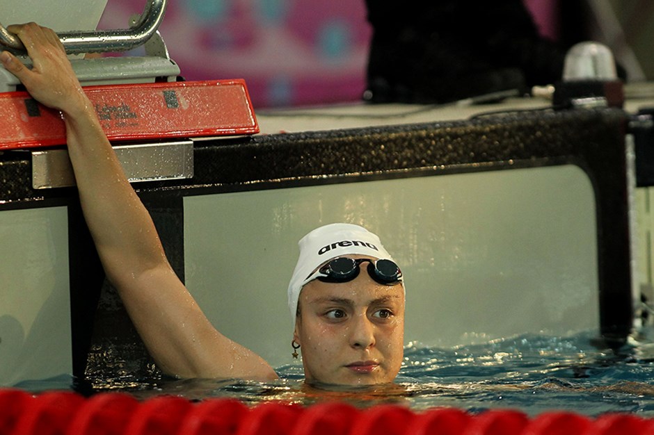 Milli yüzücü Merve Tuncel, Gençler Avrupa Şampiyonası'nda gümüş madalya kazandı 