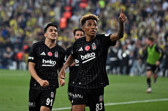 Derbi Avrupa'da manşetlerde: Fenerbahçe-Beşiktaş maçı için olay ifade  - 5. Foto