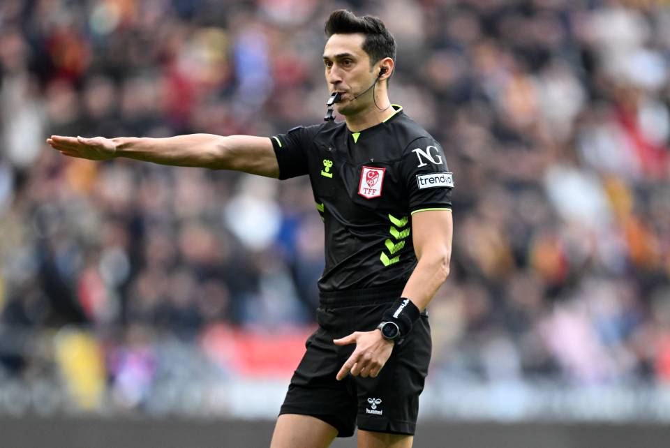 Fenerbahçe'nin kazandığı penaltıda karar doğru mu? Trio ekibinden net yorum  - 4. Foto