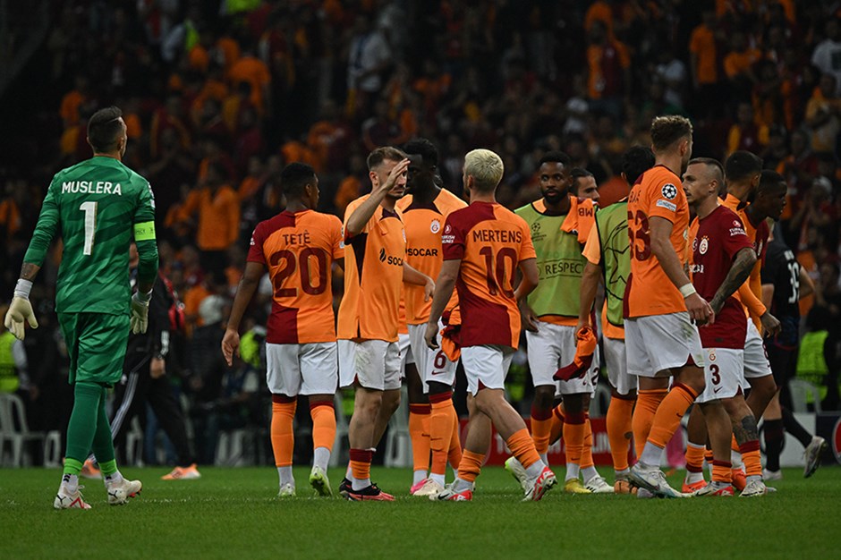Manchester United-Galatasaray maçı ne zaman, saat kaçta ve hangi kanalda? (Galatasaray'ın Şampiyonlar Ligi maç fikstürü)