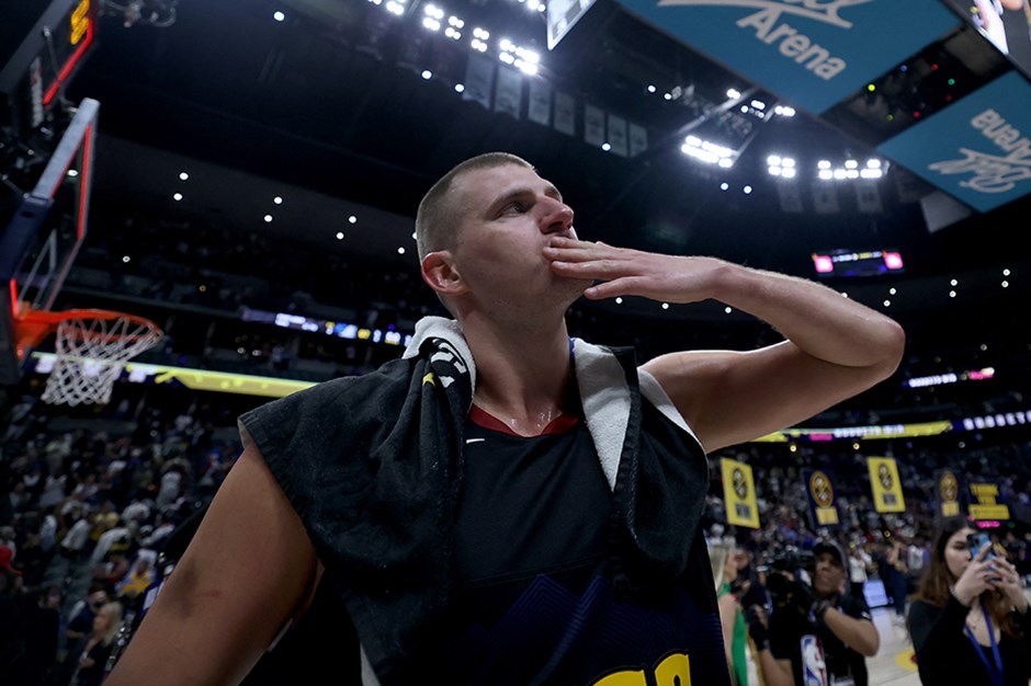 Nikola Jokic böyle istedi: Denver Nuggets 2-0'dan geri döndü