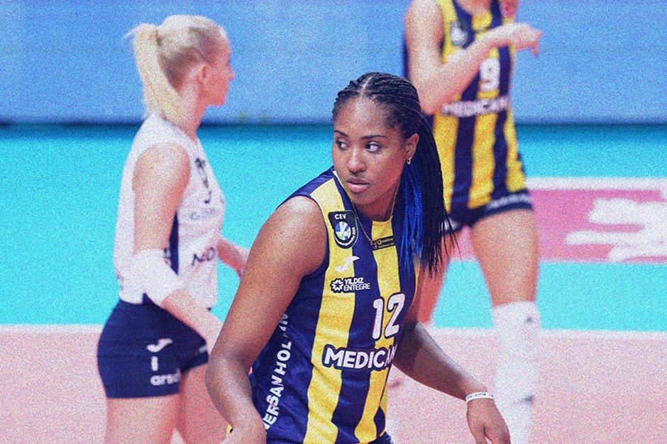 Fenerbahçe Medicana ilk yenilgisini VakıfBank'tan aldı